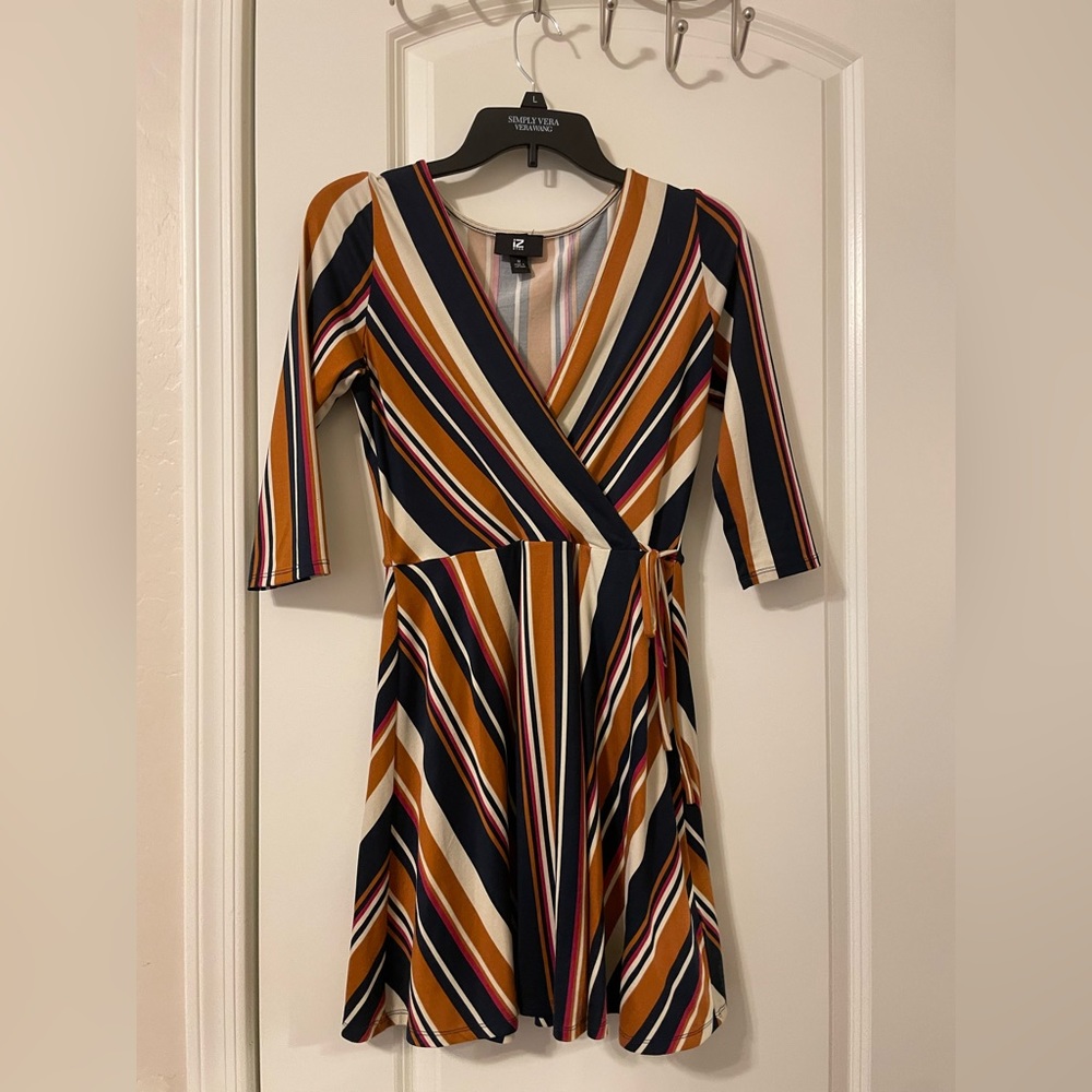 Striped 3/4 sleeve mini dress